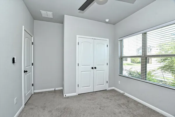 $2,195 | 11817 Comedero Way, Manor, TX 78653