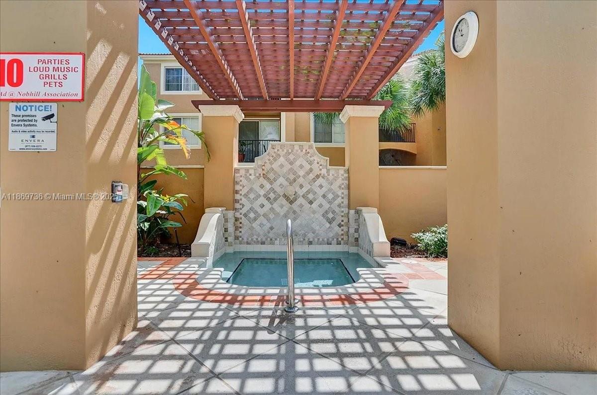 7910 North Nob Hill Road, Unit 105 Tamarac, FL 33321 - Photo 16 of 31