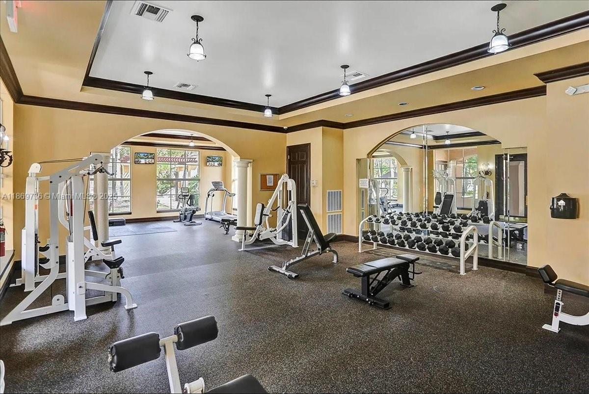 7910 North Nob Hill Road, Unit 105 Tamarac, FL 33321 - Photo 17 of 31
