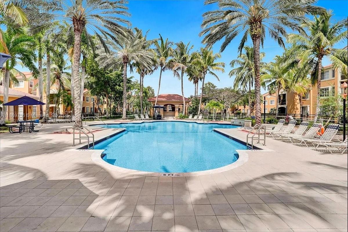 7910 North Nob Hill Road, Unit 105 Tamarac, FL 33321 - Photo 20 of 31