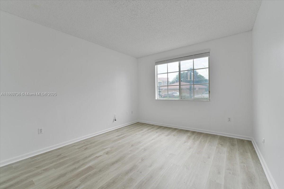7910 North Nob Hill Road, Unit 105 Tamarac, FL 33321 - Photo 7 of 31