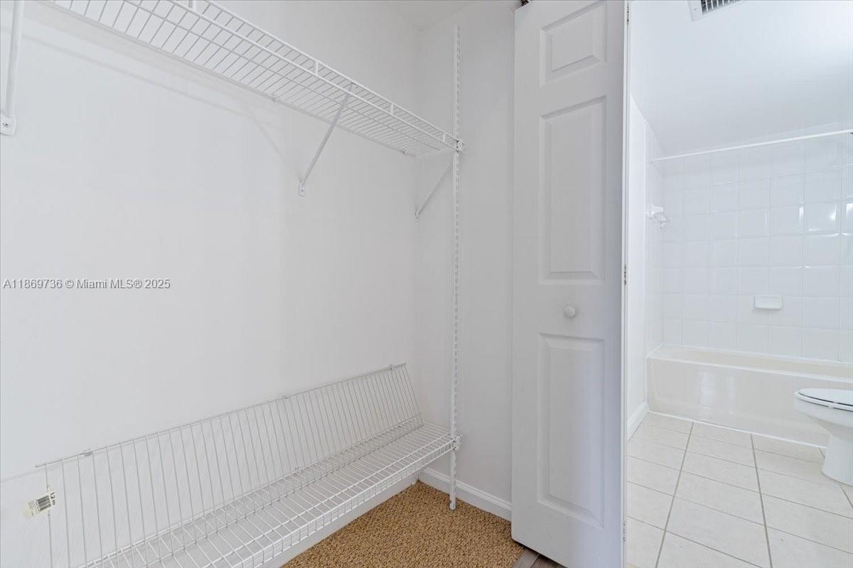 7910 North Nob Hill Road, Unit 105 Tamarac, FL 33321 - Photo 10 of 31