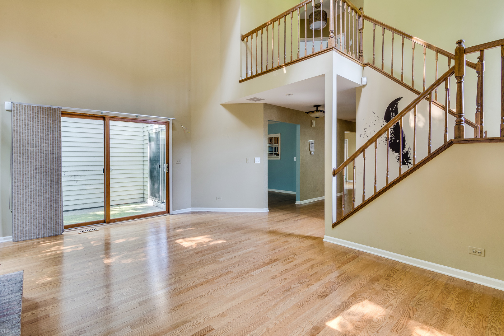 310 Spring Creek Circle Schaumburg, IL 60173 - Photo 11 of 26 a view of an entryway with wooden floor