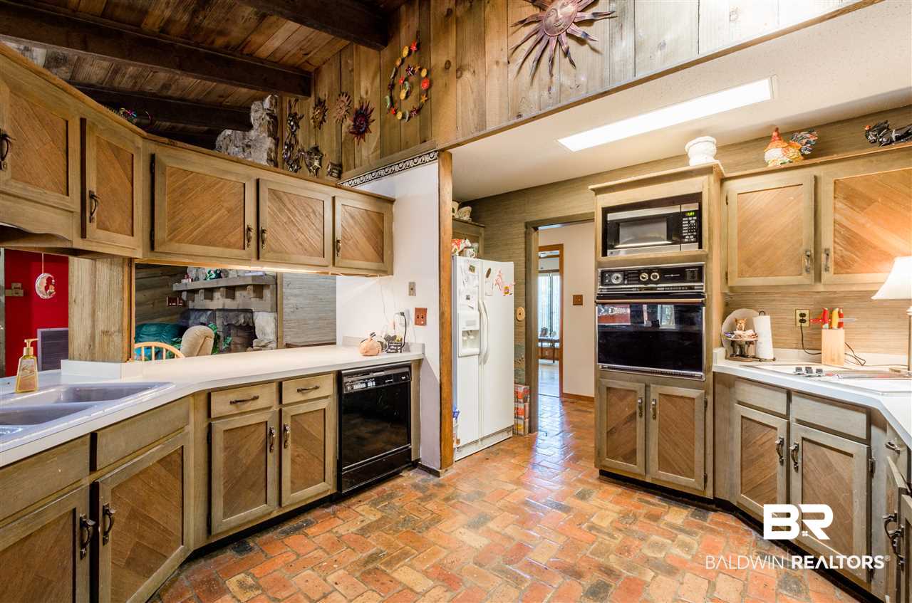 2957 Schillinger Road South Mobile, AL 36695 - Photo 10 of 33
