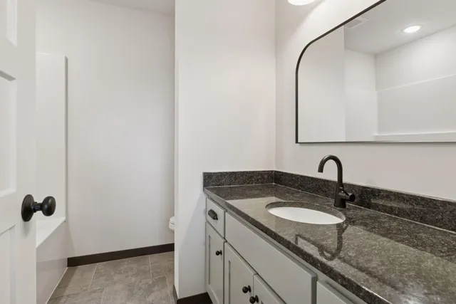 $600,000 | 21346 Cottonwood Street Northwest, Oak Grove, MN 55011