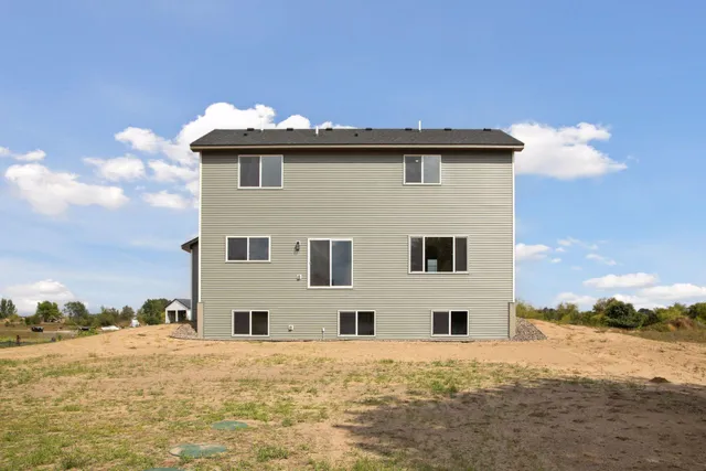 $600,000 | 21346 Cottonwood Street Northwest, Oak Grove, MN 55011