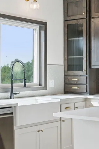 $600,000 | 21346 Cottonwood Street Northwest, Oak Grove, MN 55011