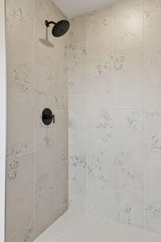 $600,000 | 21346 Cottonwood Street Northwest, Oak Grove, MN 55011