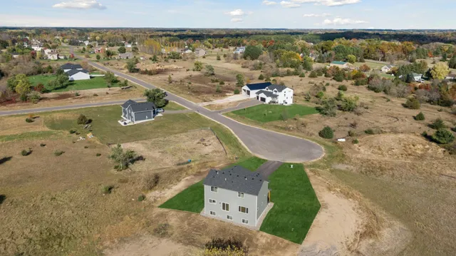 $600,000 | 21346 Cottonwood Street Northwest, Oak Grove, MN 55011