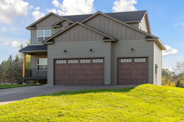 $600,000 | 21346 Cottonwood Street Northwest, Oak Grove, MN 55011