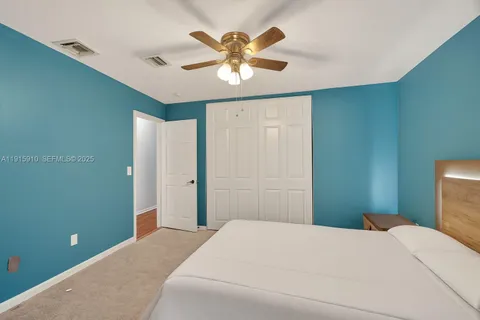 $559,000 | 1579 Briar Oak Drive, Royal Palm Beach, FL 33411