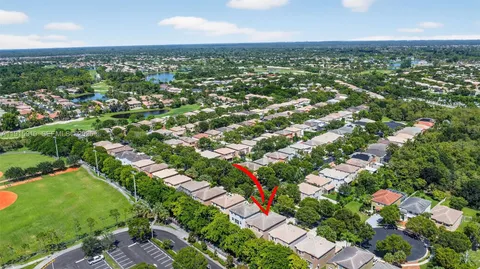 $559,000 | 1579 Briar Oak Drive, Royal Palm Beach, FL 33411