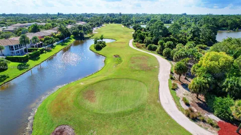 $600,000 | 1579 Briar Oak Drive, Royal Palm Beach, FL 33411