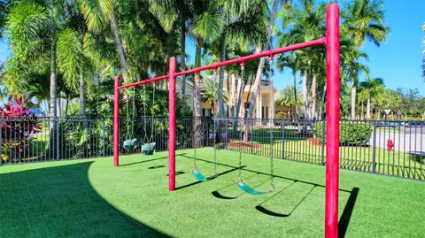 $559,000 | 1579 Briar Oak Drive, Royal Palm Beach, FL 33411