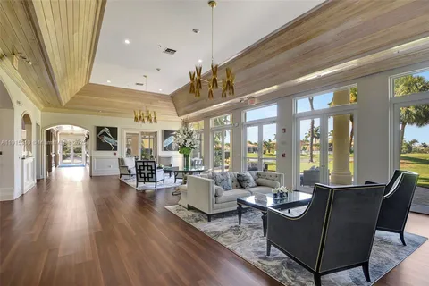 $600,000 | 1579 Briar Oak Drive, Royal Palm Beach, FL 33411