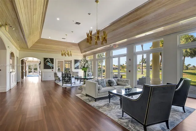 $600,000 | 1579 Briar Oak Drive, Royal Palm Beach, FL 33411