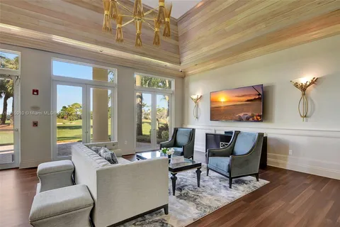 $600,000 | 1579 Briar Oak Drive, Royal Palm Beach, FL 33411