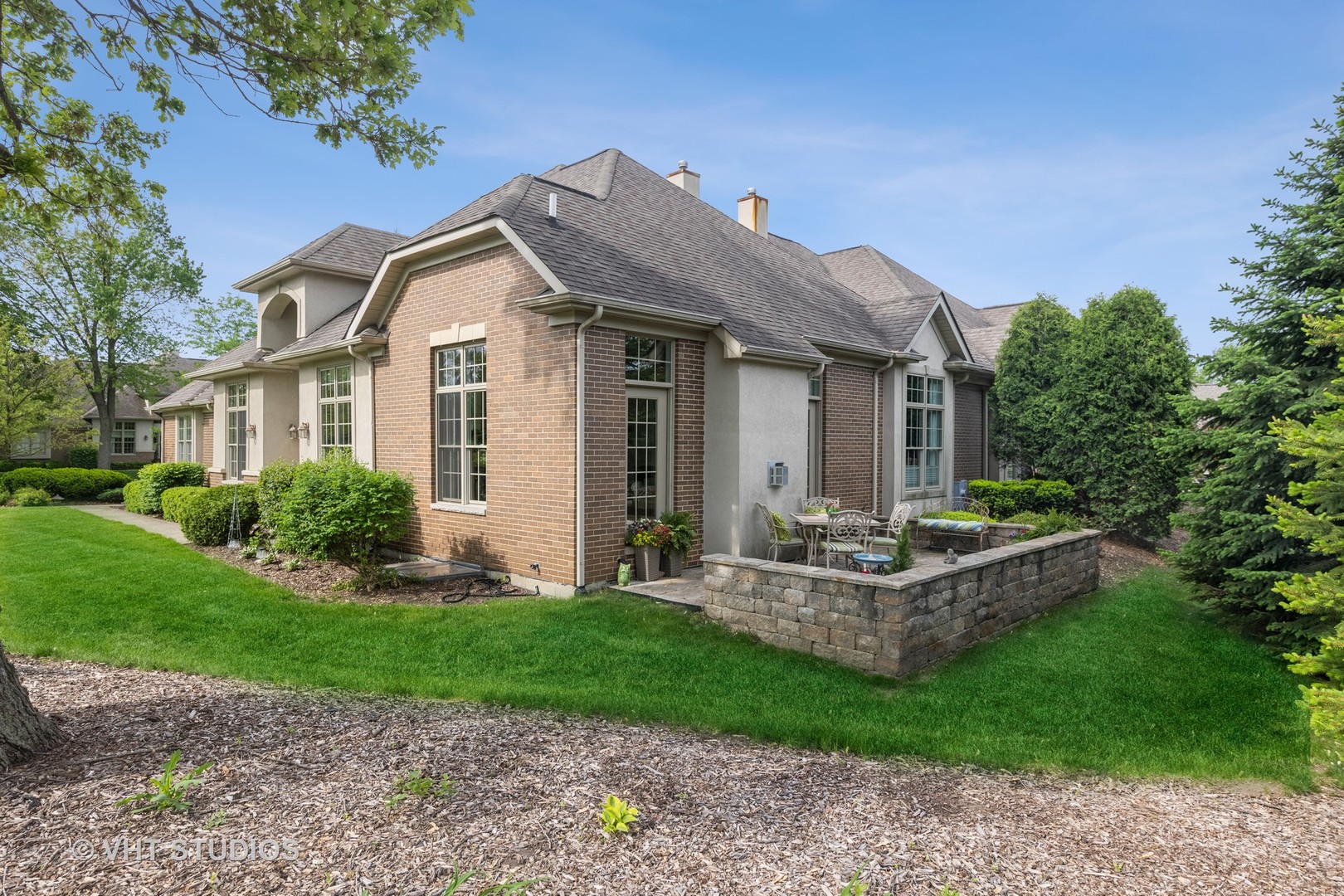 1001 Stacia Lane Lemont, IL 60439 - Photo 2 of 36 a view of a house with a yard and plants