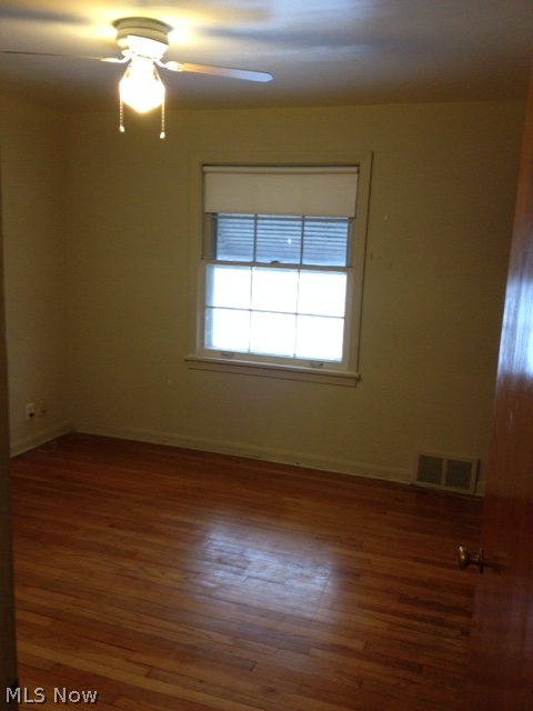 4165 Wyncote Road South Euclid, OH 44121 - Photo 8 of 16