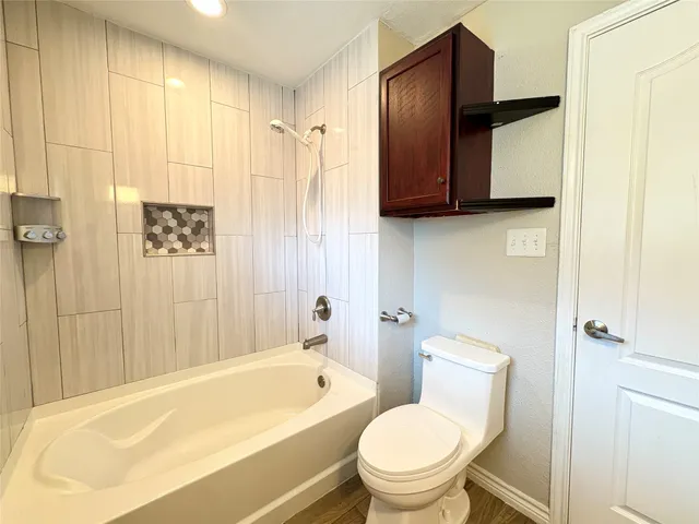 $1,650 | 1702 Baylor Avenue, Bay City, TX 77414