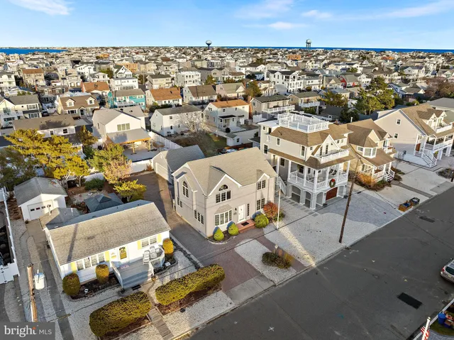 $1,395,000 | 373 North 2nd Street, Surf City, NJ 08008