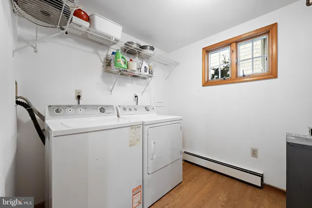 $1,395,000 | 373 North 2nd Street, Surf City, NJ 08008