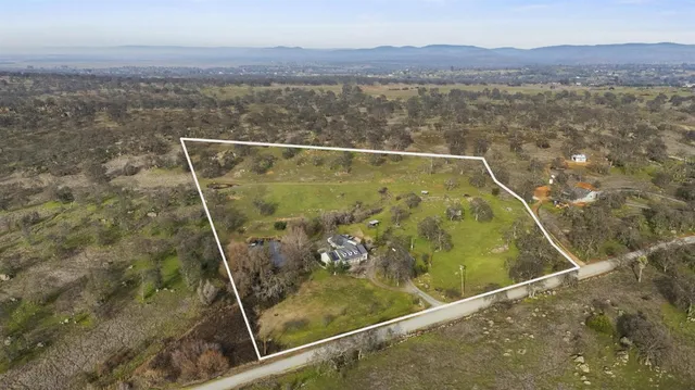 $704,999 | 4111 Oak Creek Drive, Marysville, CA 95901