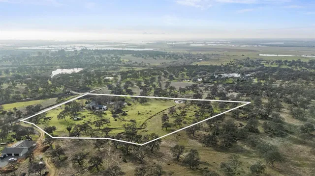 $704,999 | 4111 Oak Creek Drive, Marysville, CA 95901