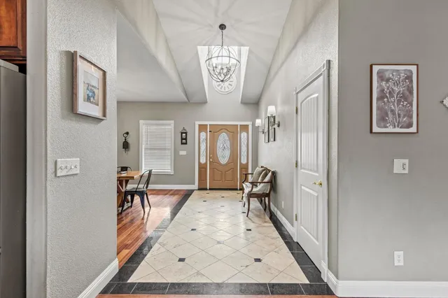 $704,999 | 4111 Oak Creek Drive, Marysville, CA 95901