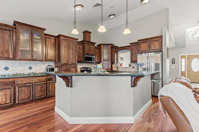 $704,999 | 4111 Oak Creek Drive, Marysville, CA 95901