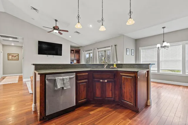 $704,999 | 4111 Oak Creek Drive, Marysville, CA 95901