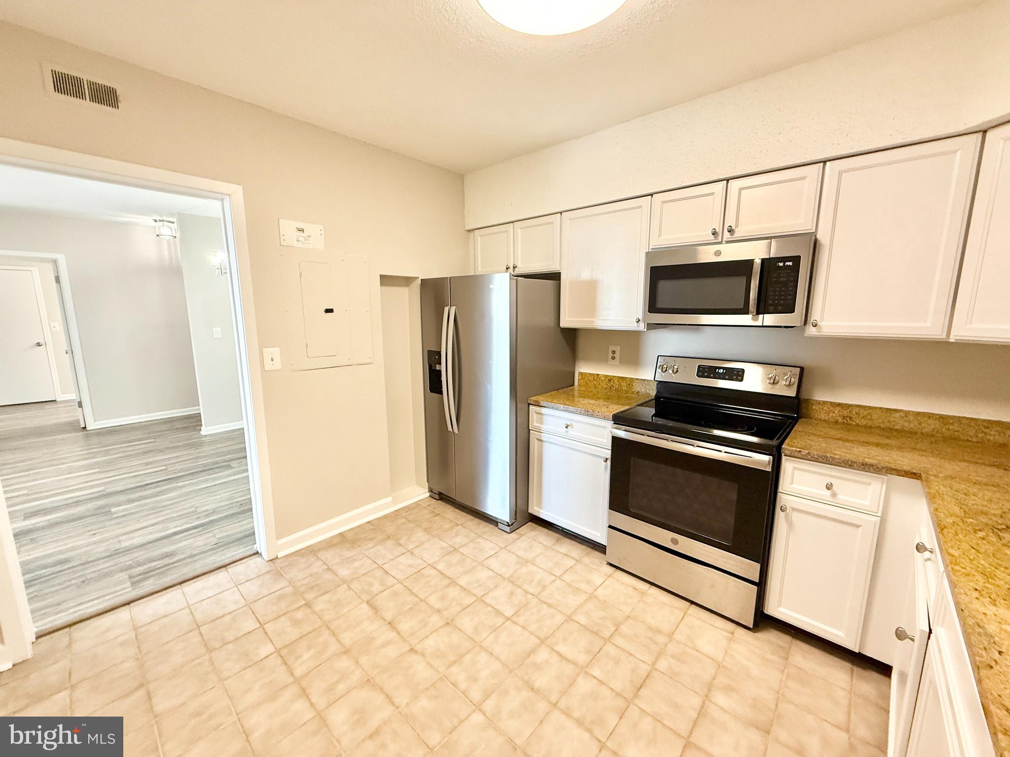 5505 Seminary Road, Unit 1516N Falls Church, VA 22041 - Photo 14 of 44 Gallery Image 14