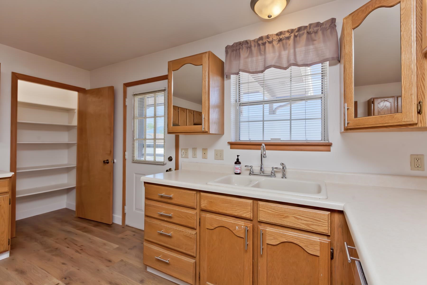 2876 Patterson Road Grand Junction, CO 81506 - Photo 16 of 42 Gallery Image 16