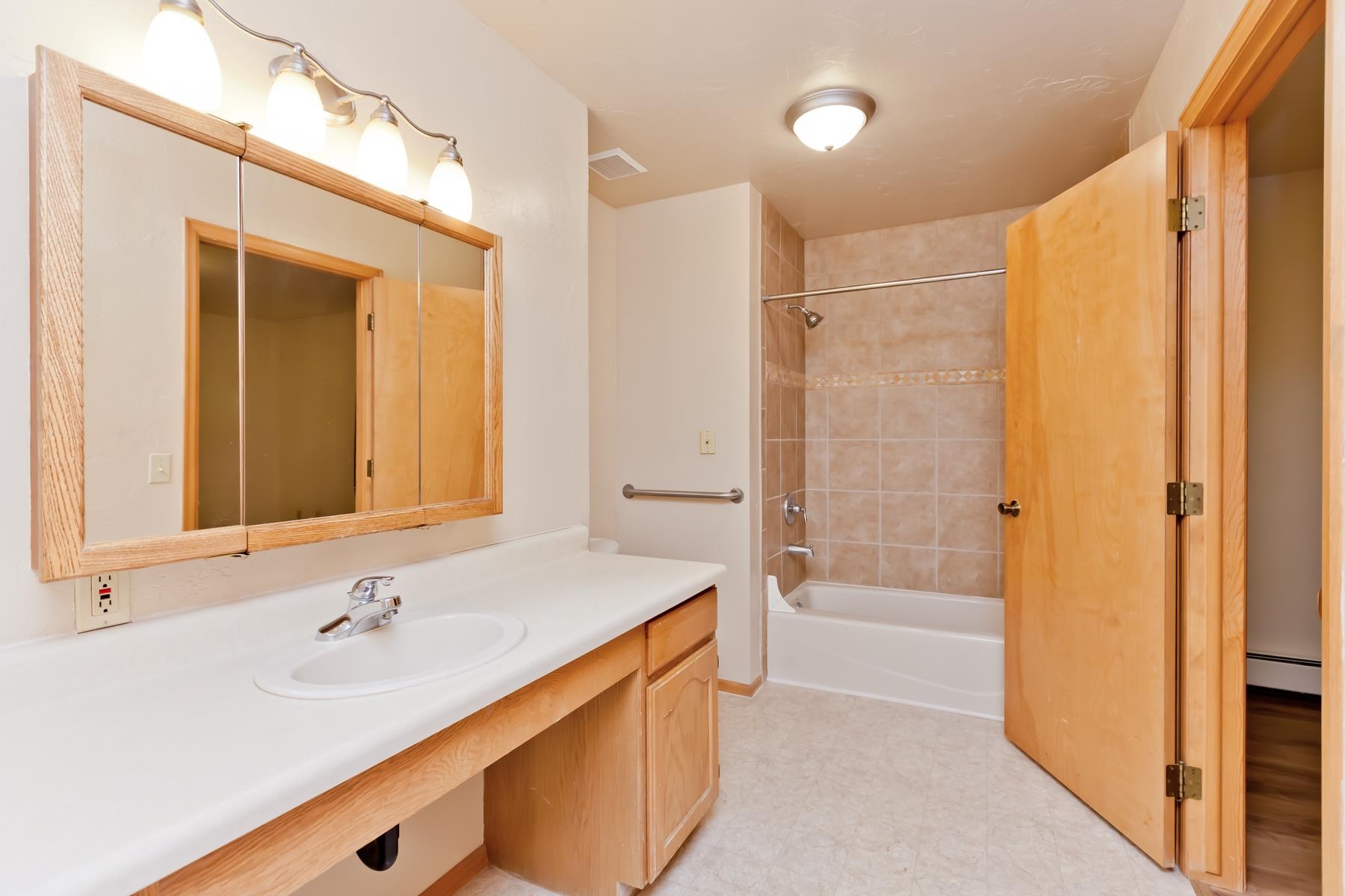 2876 Patterson Road Grand Junction, CO 81506 - Photo 31 of 42 Gallery Image 31