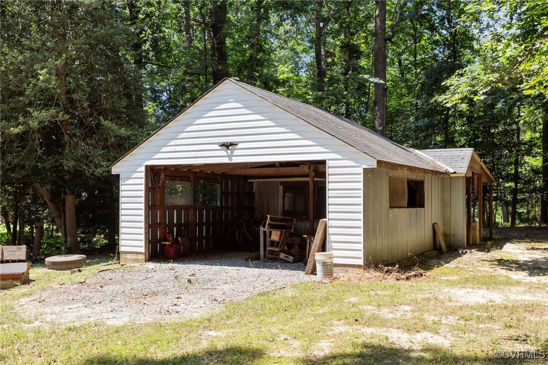 4116 Spring Run Road Mechanicsville, VA 23116 - Photo 34 of 45 Additional Garage and Storage and Chicken Coop in