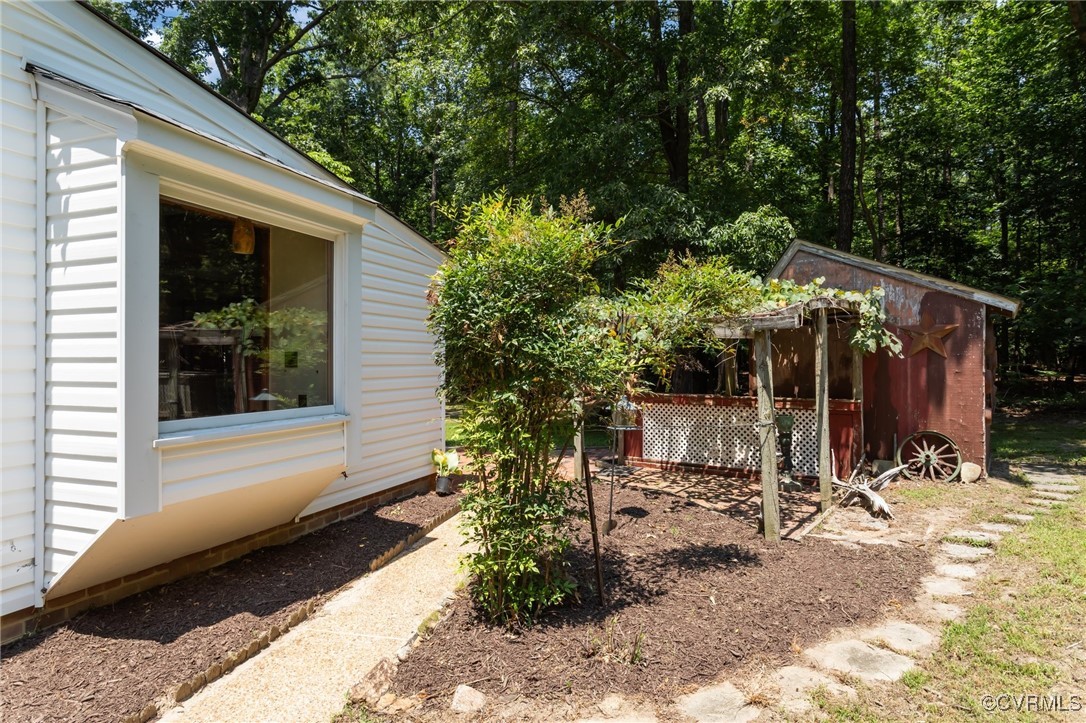 4116 Spring Run Road Mechanicsville, VA 23116 - Photo 39 of 45 View of Garden Bldg, Grape Arbor, Mulching and Lan