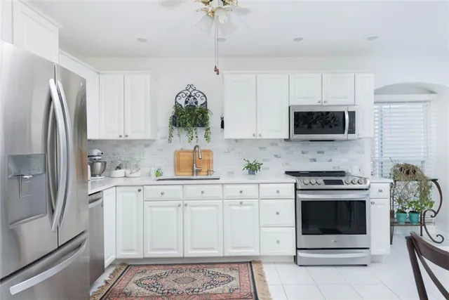 $310,000 | 8706 Walmer Street, Overland Park, KS 66212