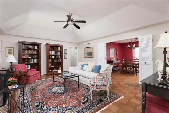 $310,000 | 8706 Walmer Street, Overland Park, KS 66212