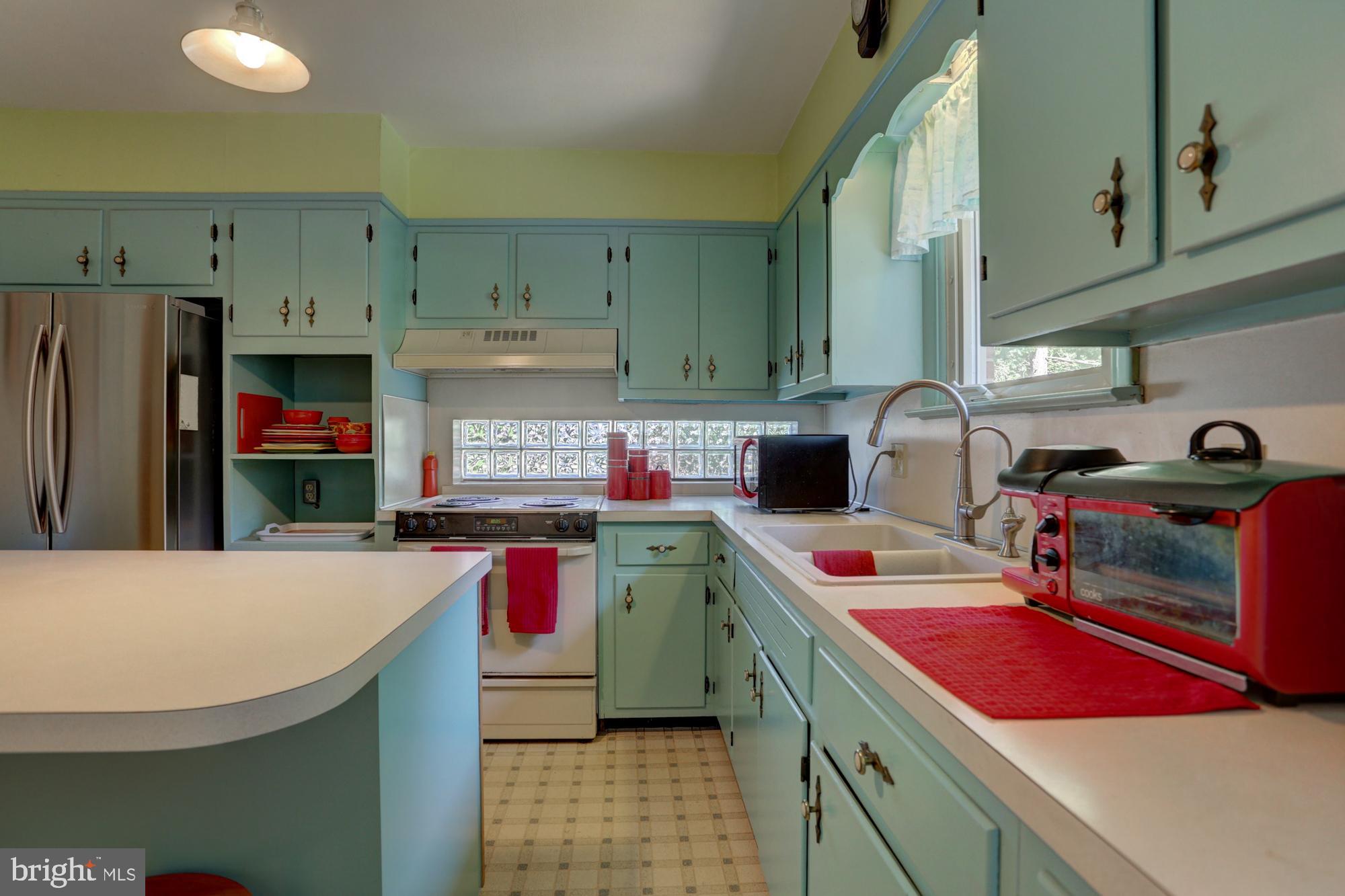 403 Arrowhead Drive Lititz, PA 17543 - Photo 14 of 61 Gallery Image 14