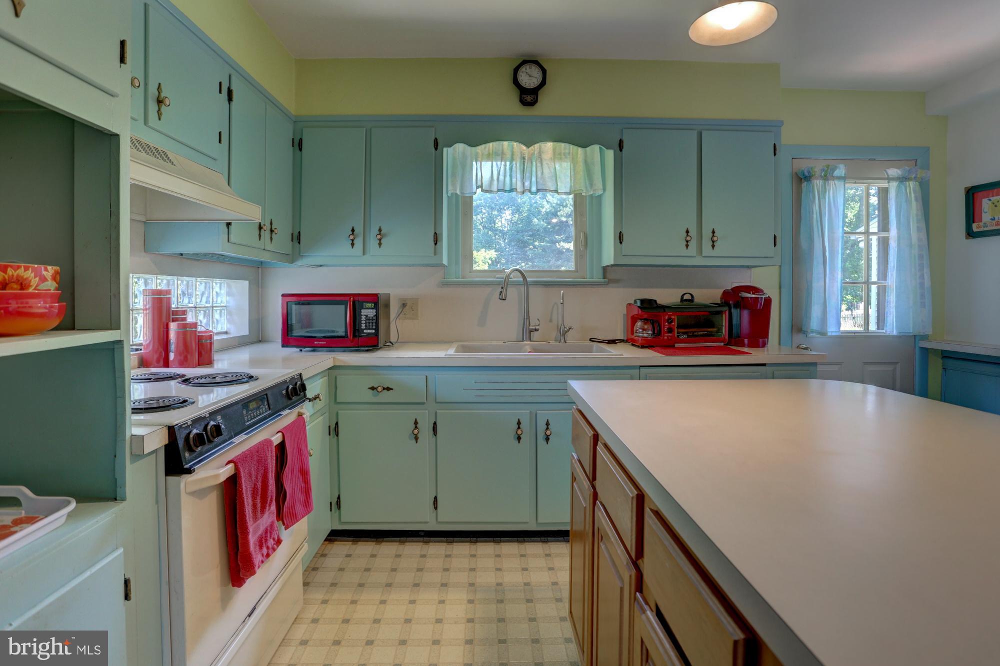 403 Arrowhead Drive Lititz, PA 17543 - Photo 15 of 61 Gallery Image 15