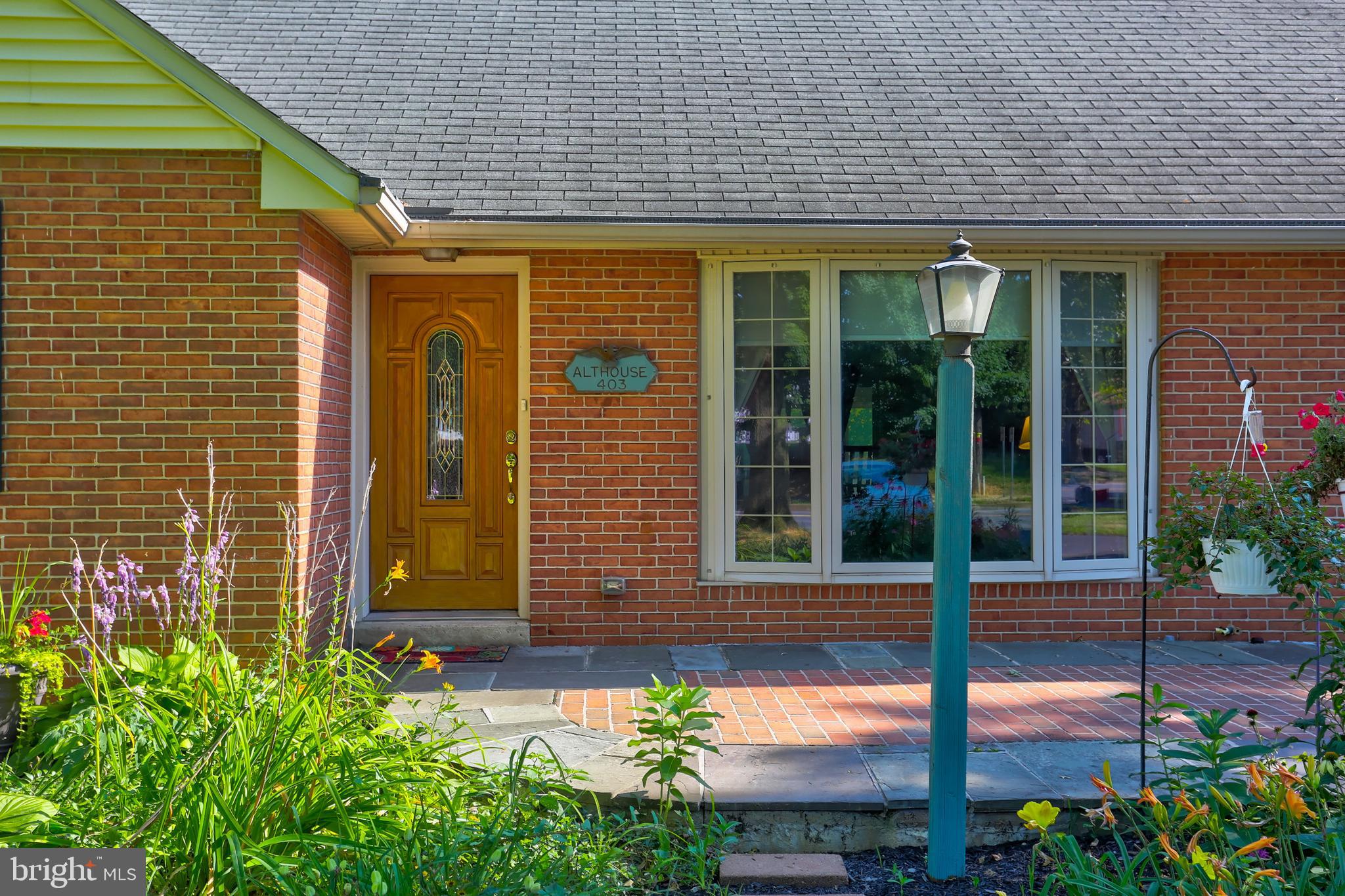 403 Arrowhead Drive Lititz, PA 17543 - Photo 7 of 61 Gallery Image 7