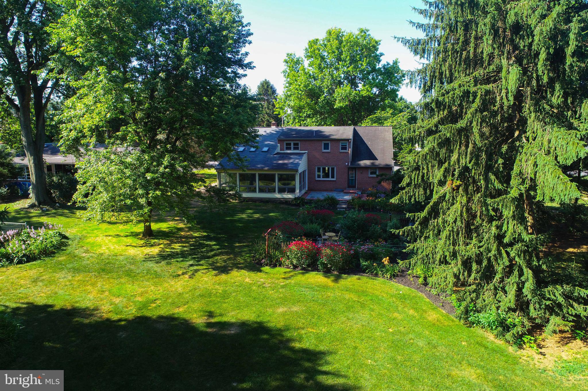 403 Arrowhead Drive Lititz, PA 17543 - Photo 10 of 61 Gallery Image 10