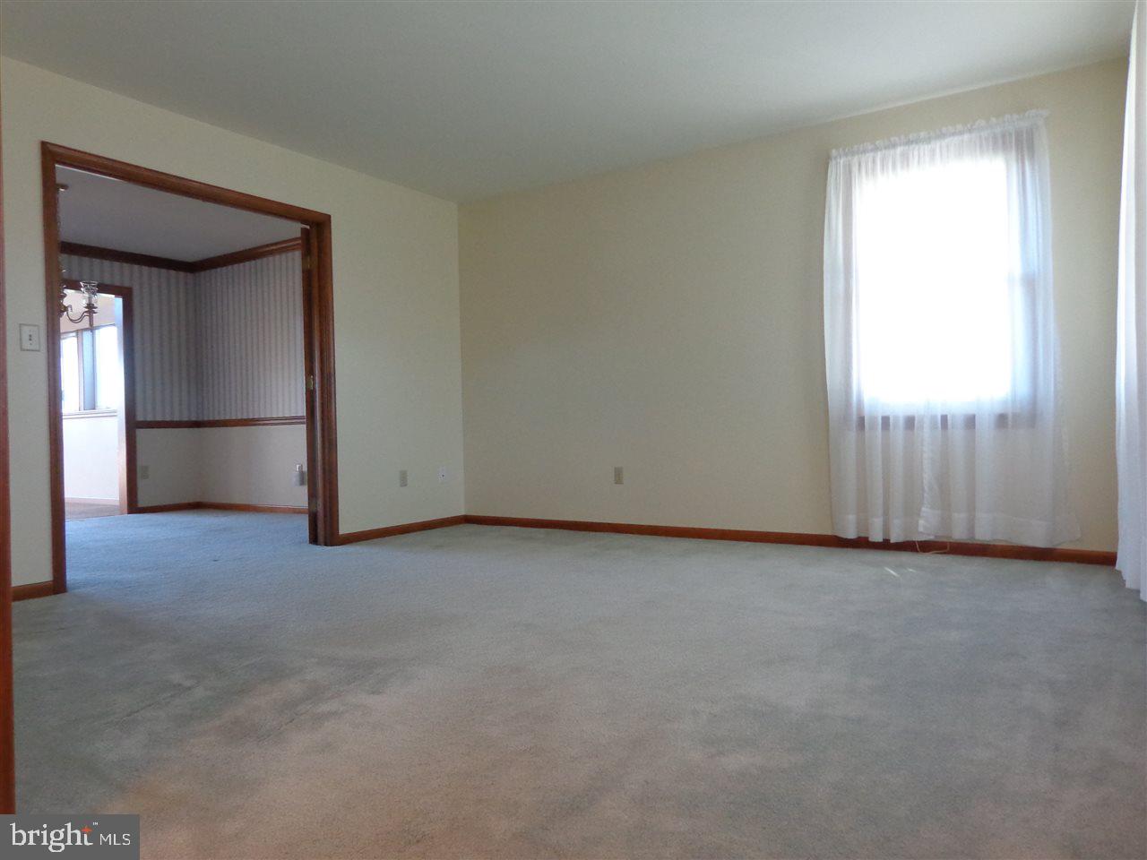 54 East Yellowbreeches Road Carlisle, PA 17015 - Photo 11 of 25 Gallery Image 11
