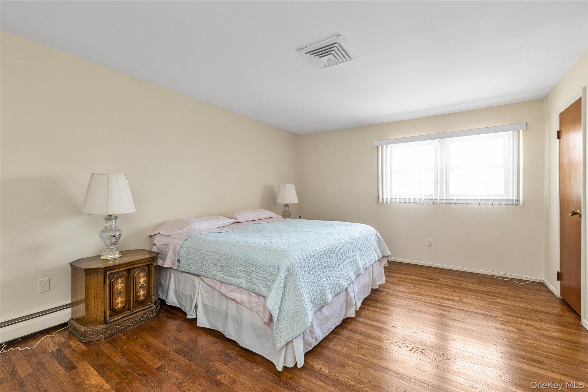 2011 Abbot Avenue Merrick, NY 11566 - Photo 12 of 21