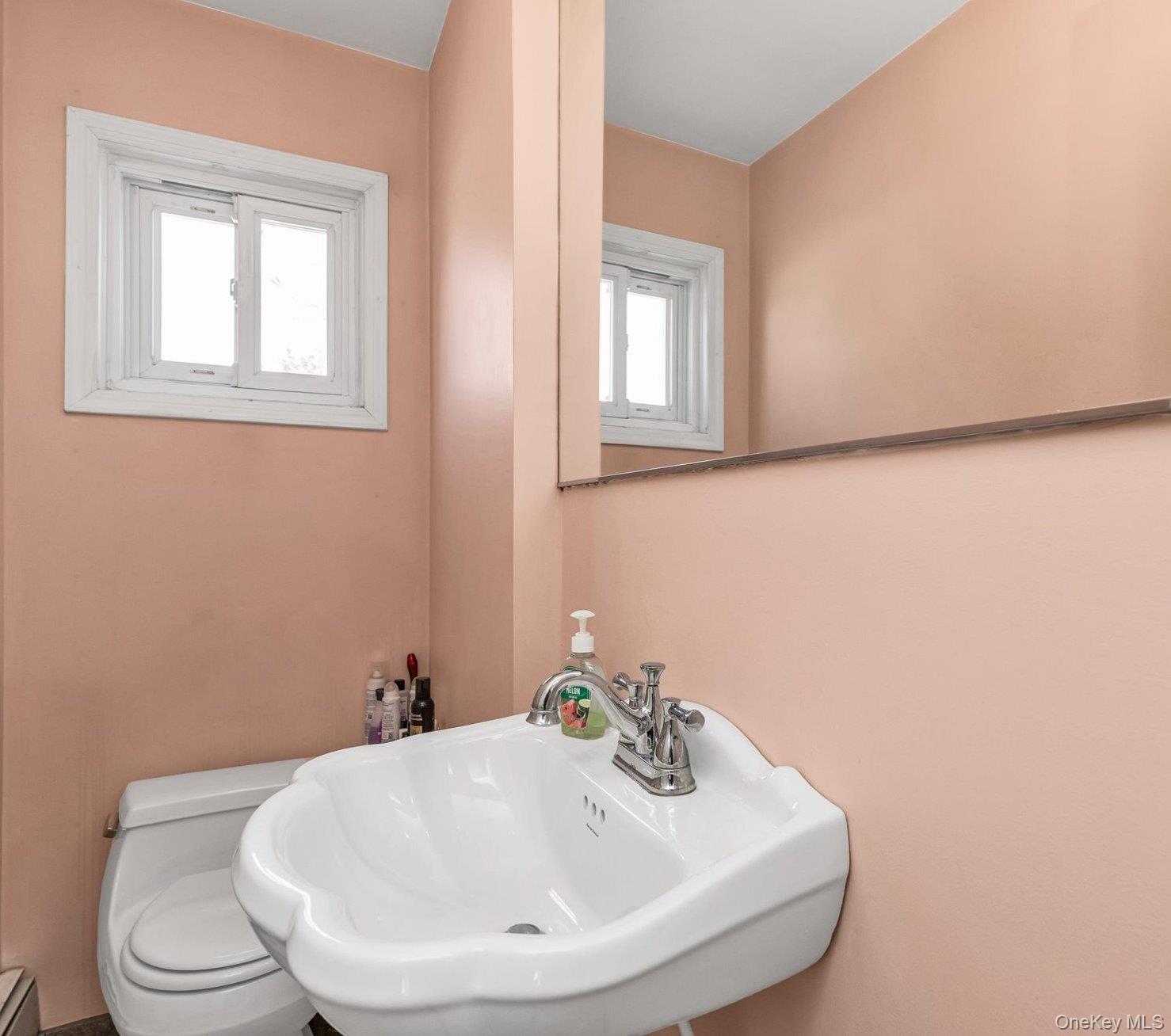 2011 Abbot Avenue Merrick, NY 11566 - Photo 14 of 21