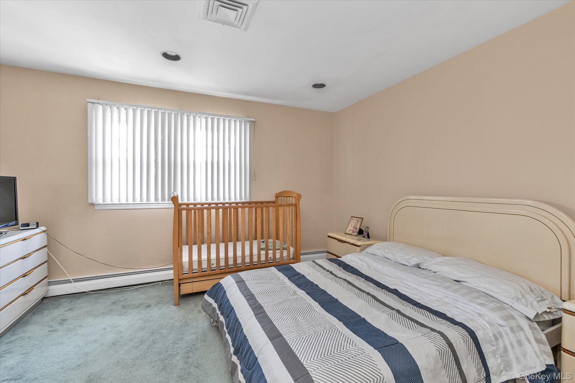2011 Abbot Avenue Merrick, NY 11566 - Photo 16 of 21