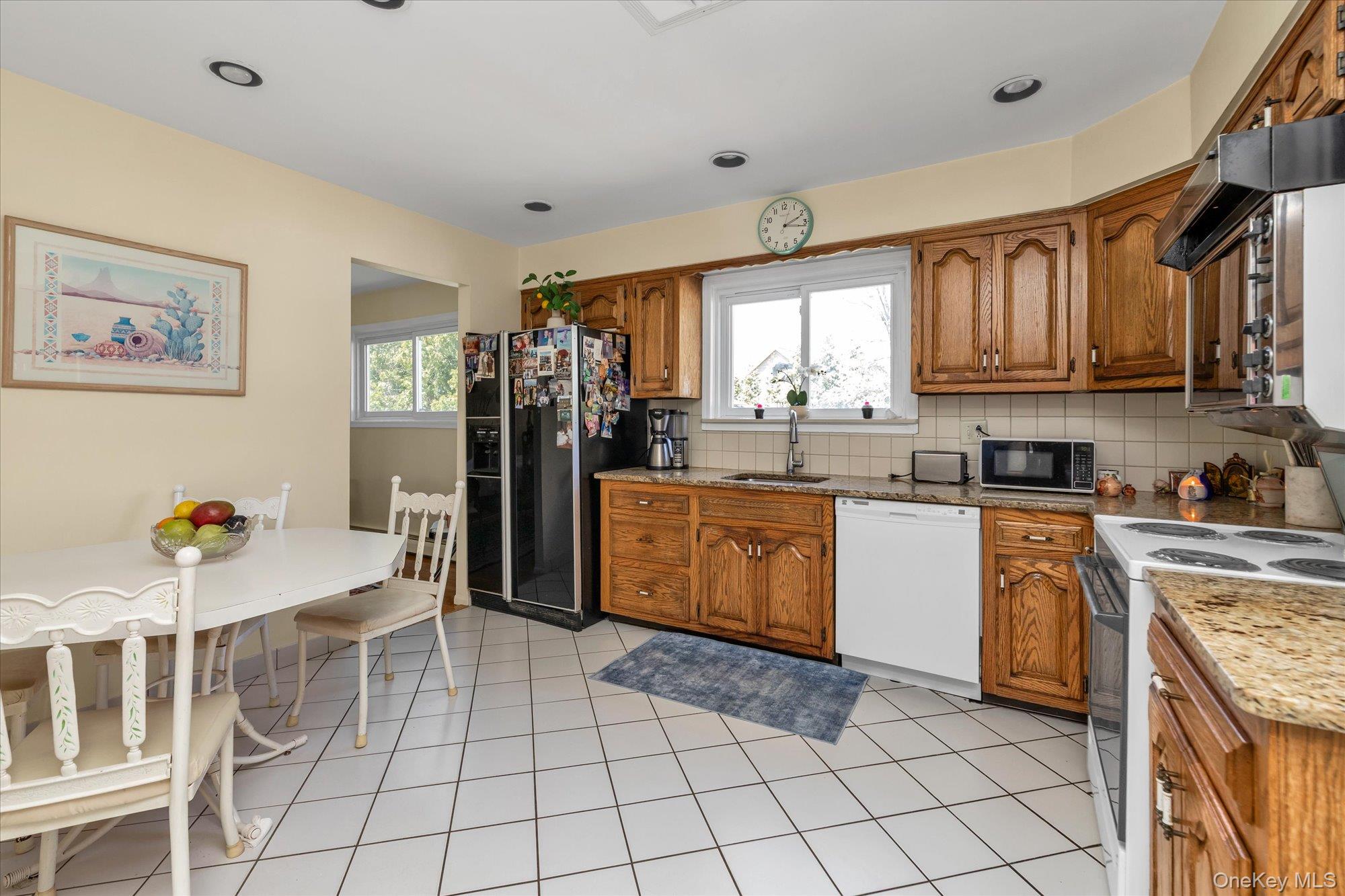2011 Abbot Avenue Merrick, NY 11566 - Photo 8 of 21