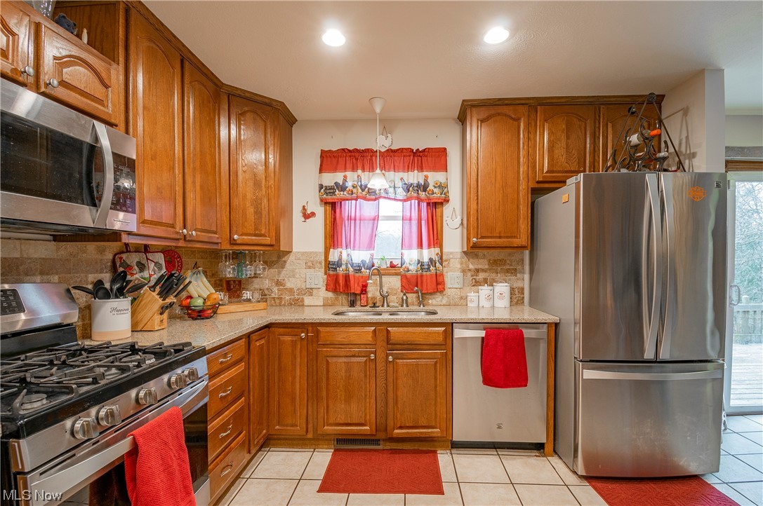 1695 State Road Hinckley, OH 44233 - Photo 6 of 35 Gallery Image 6