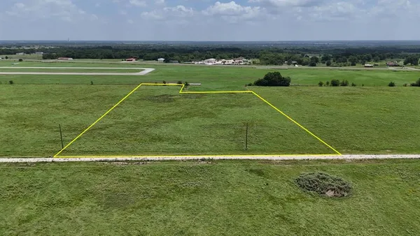$60,900 | 463 Mexia Tx 76667, Mexia, TX 76667