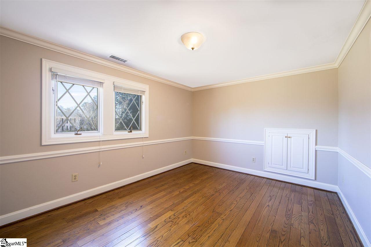 105 West Round Hill Road Greenville, SC 29617 - Photo 22 of 27 bedroom